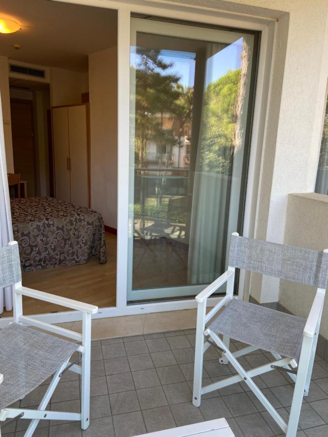 Hotel Bellevue Lignano Sabbiadoro Eksteriør billede