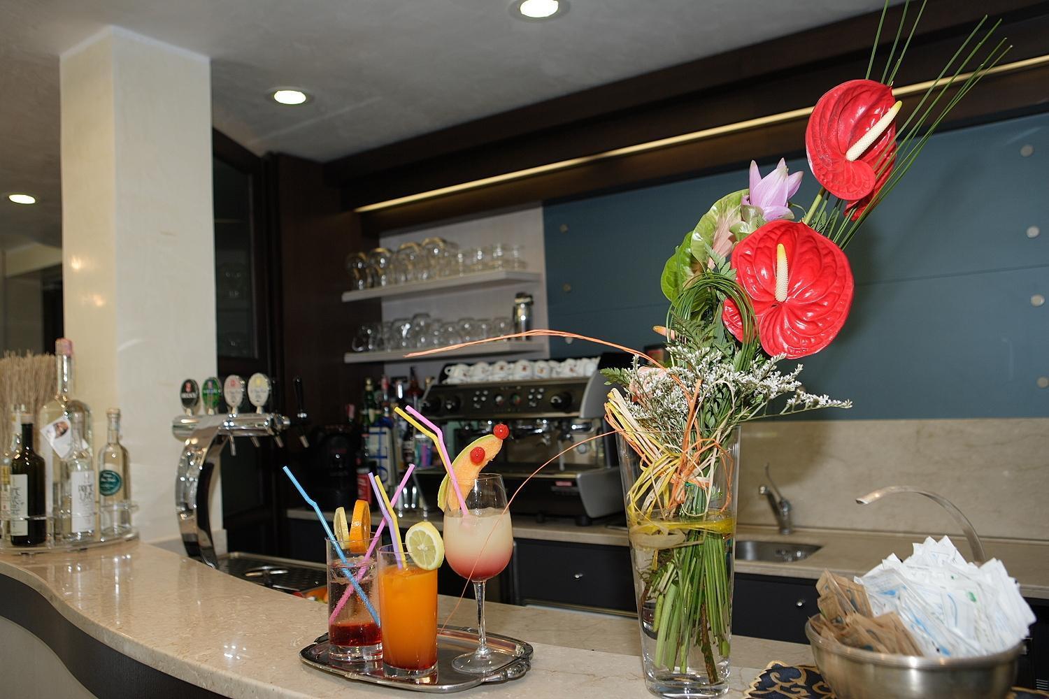 Hotel Bellevue Lignano Sabbiadoro Eksteriør billede