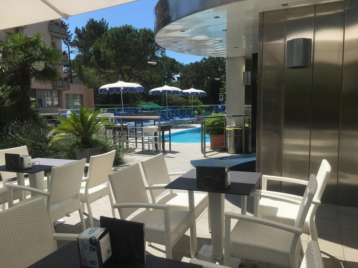 Hotel Bellevue Lignano Sabbiadoro Eksteriør billede