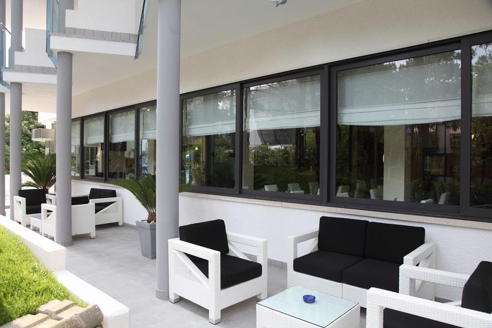 Hotel Bellevue Lignano Sabbiadoro Eksteriør billede